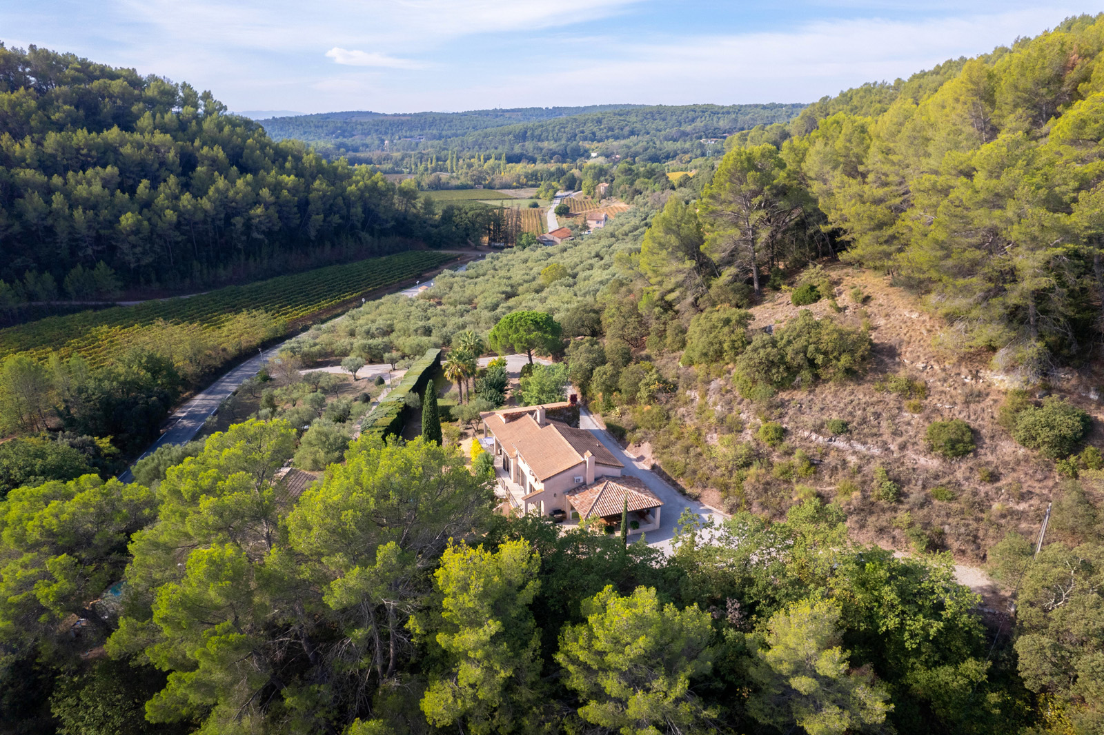 Le Degoustaou te La Motte Provence